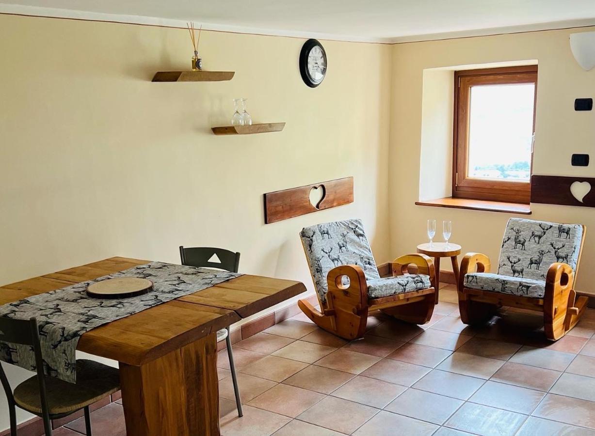Apartamento Profumo Di Legno Aosta Exterior foto